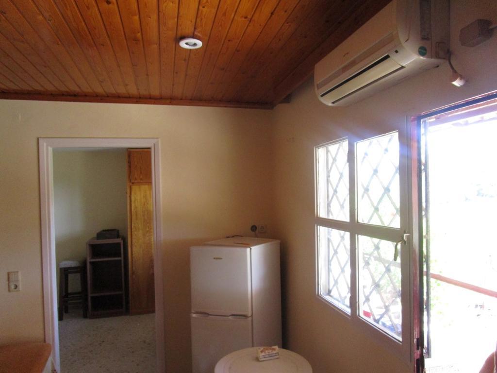 Countryside House Guest House Perachora Exterior foto